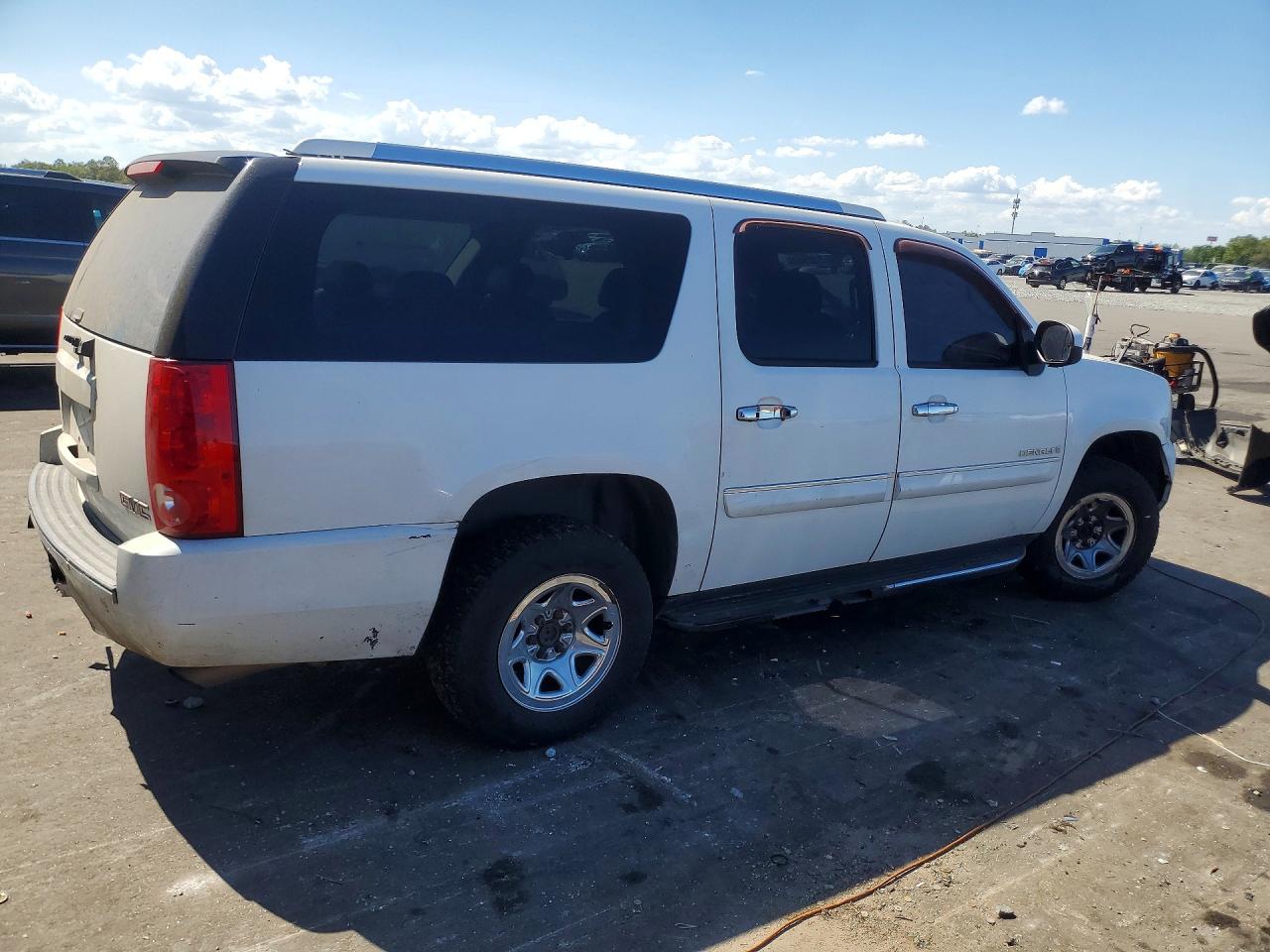 2008 GMC YUKON