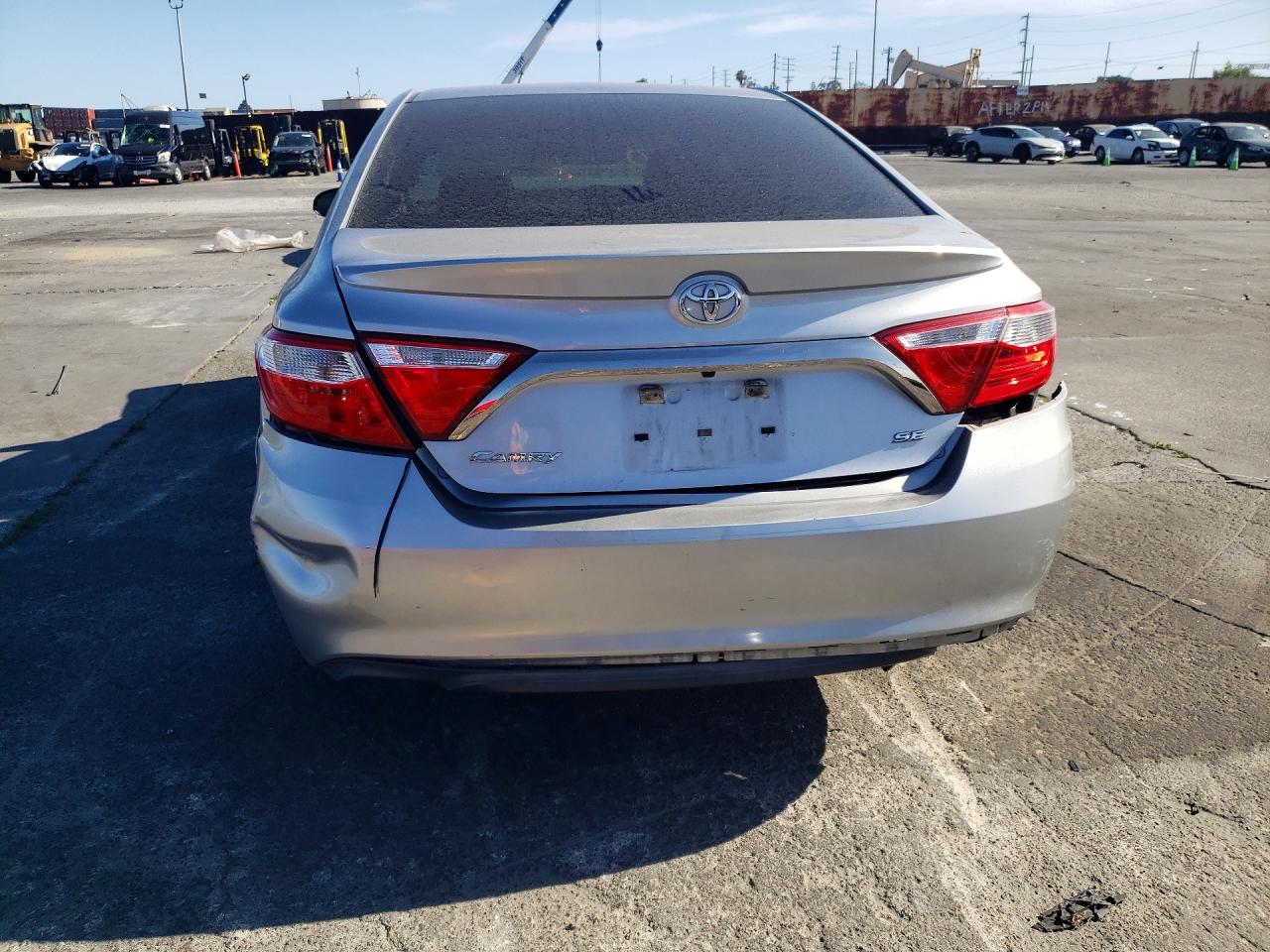 2017 TOYOTA CAMRY