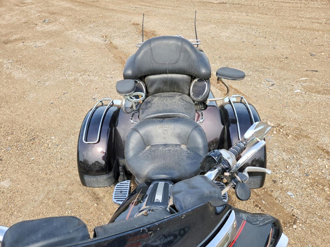 2013 HARLEY DAVIDSON FLHXSTSE
