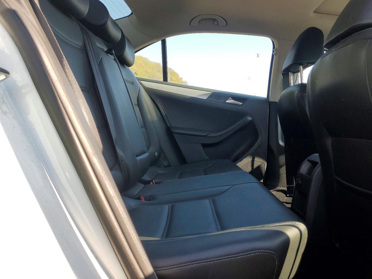 2018 VOLKSWAGEN JETTA