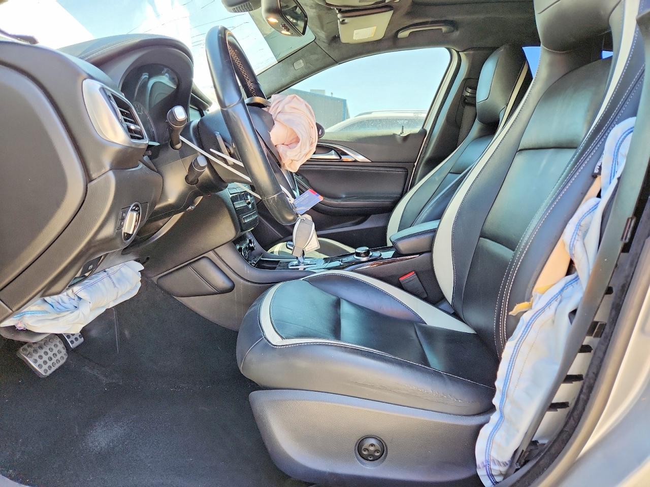 2018 INFINITI QX30