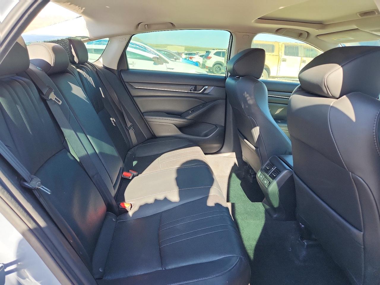 2021 HONDA ACCORD
