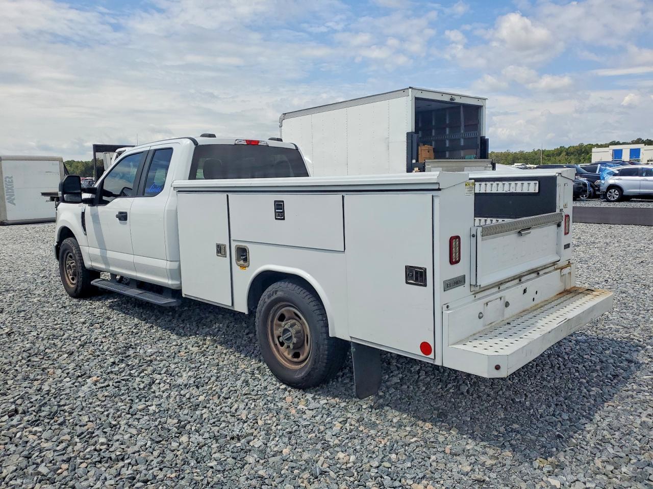 2021 FORD F350