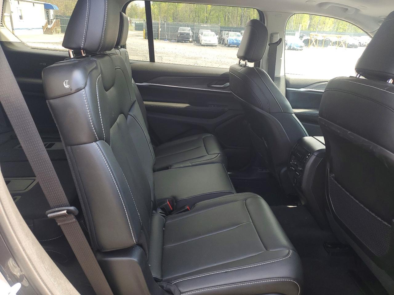 2023 JEEP CHEROKEE