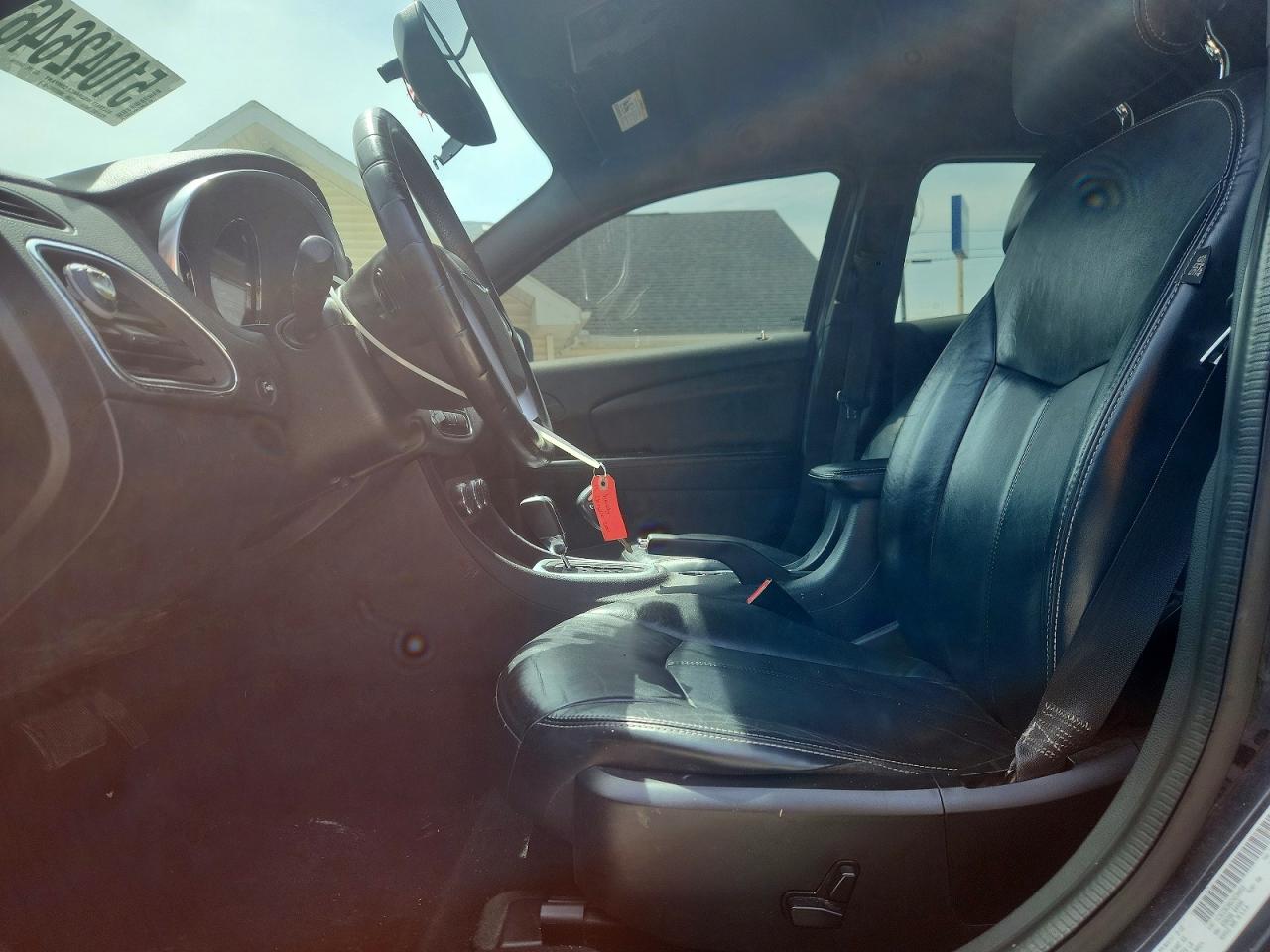2012 CHRYSLER 200
