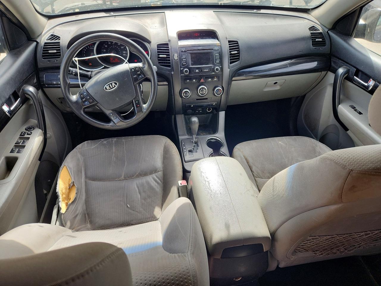 2013 KIA SORENTO
