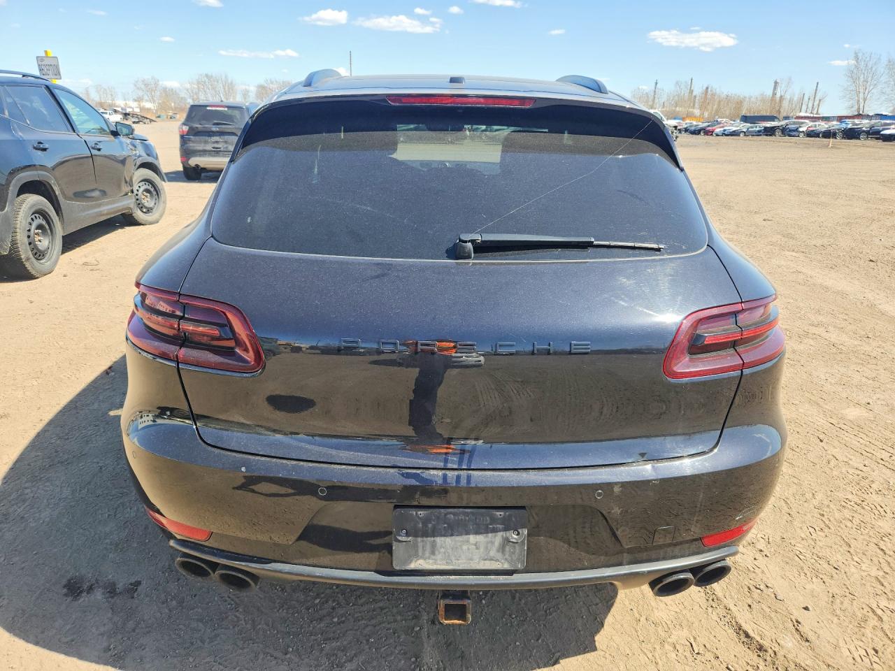 2018 PORSCHE MACAN