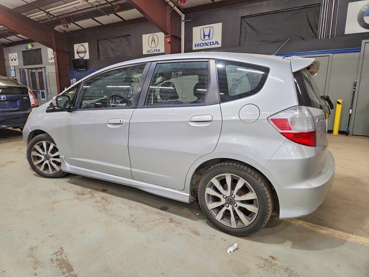 2012 HONDA FIT
