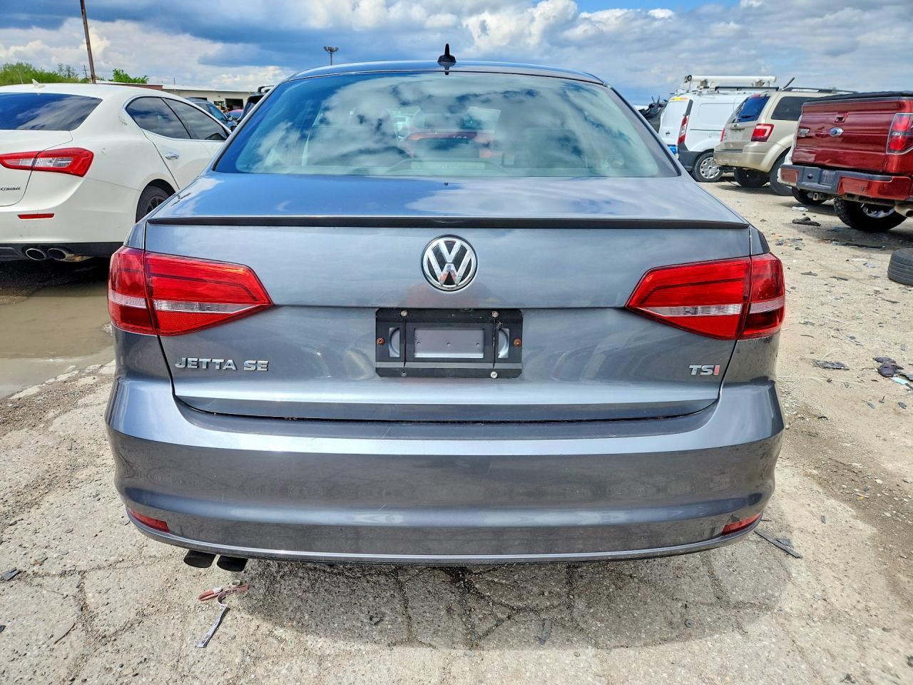 2015 VOLKSWAGEN JETTA