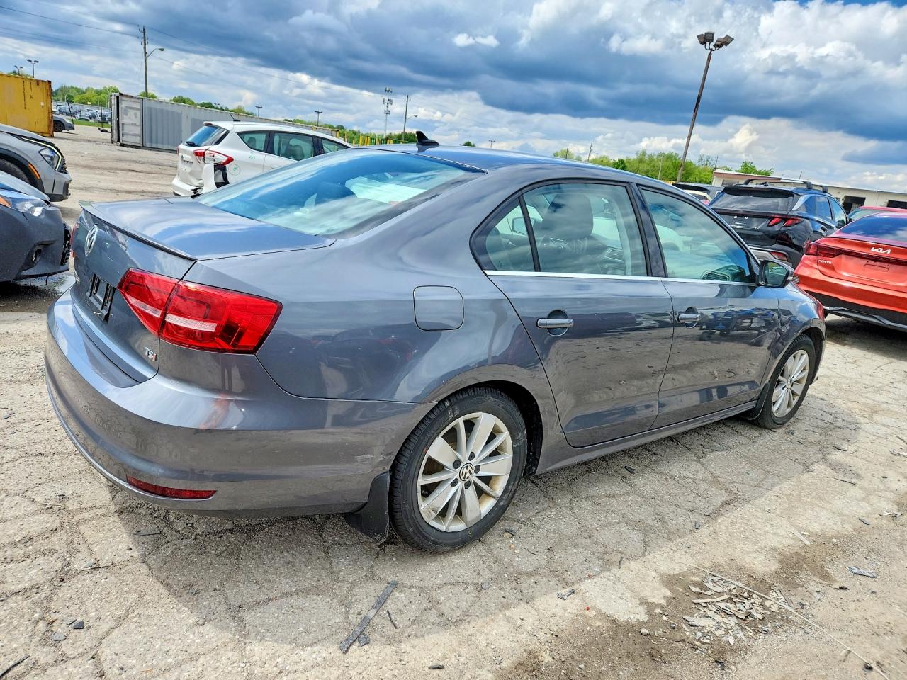 2015 VOLKSWAGEN JETTA
