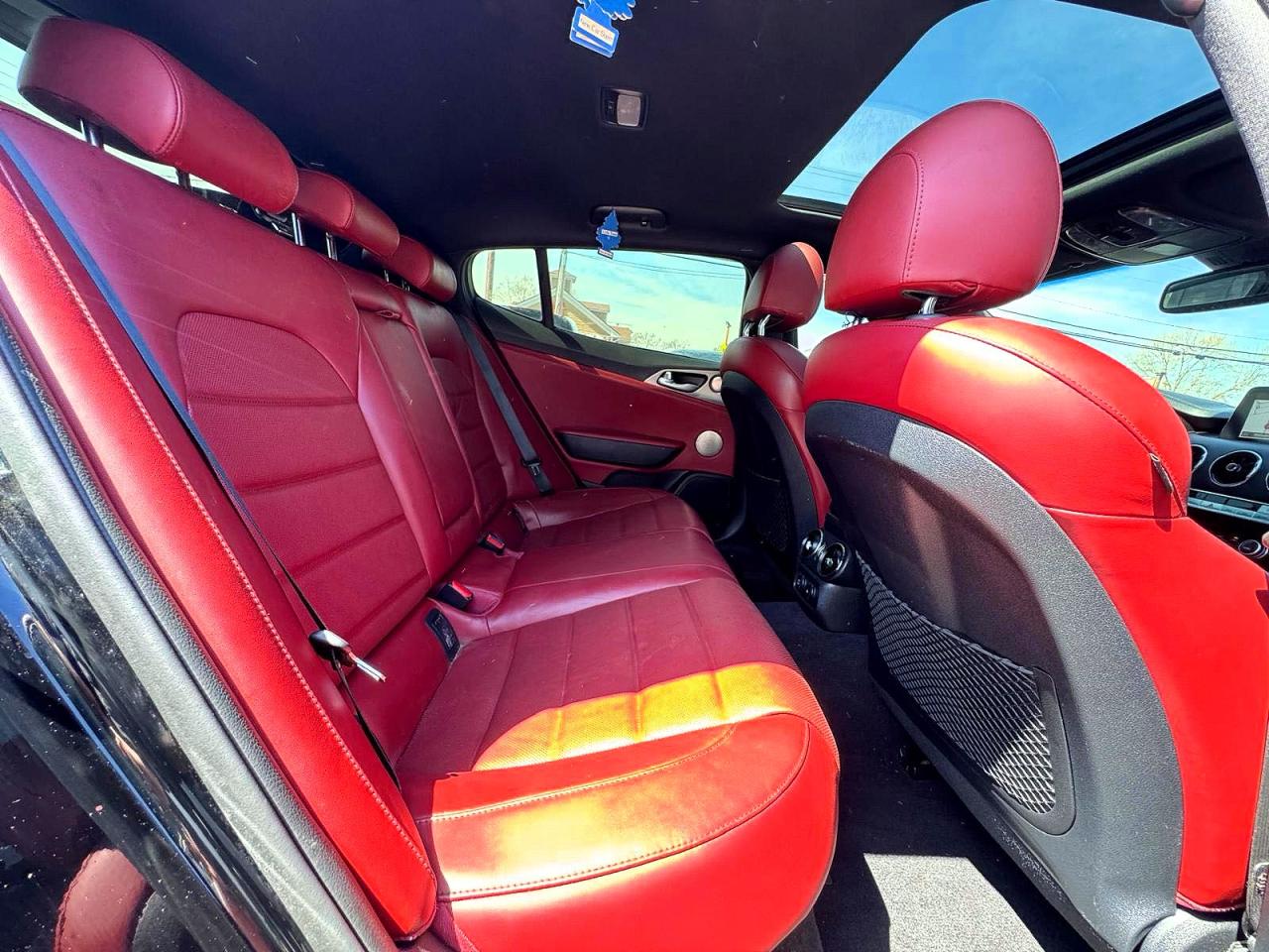 2019 KIA STINGER
