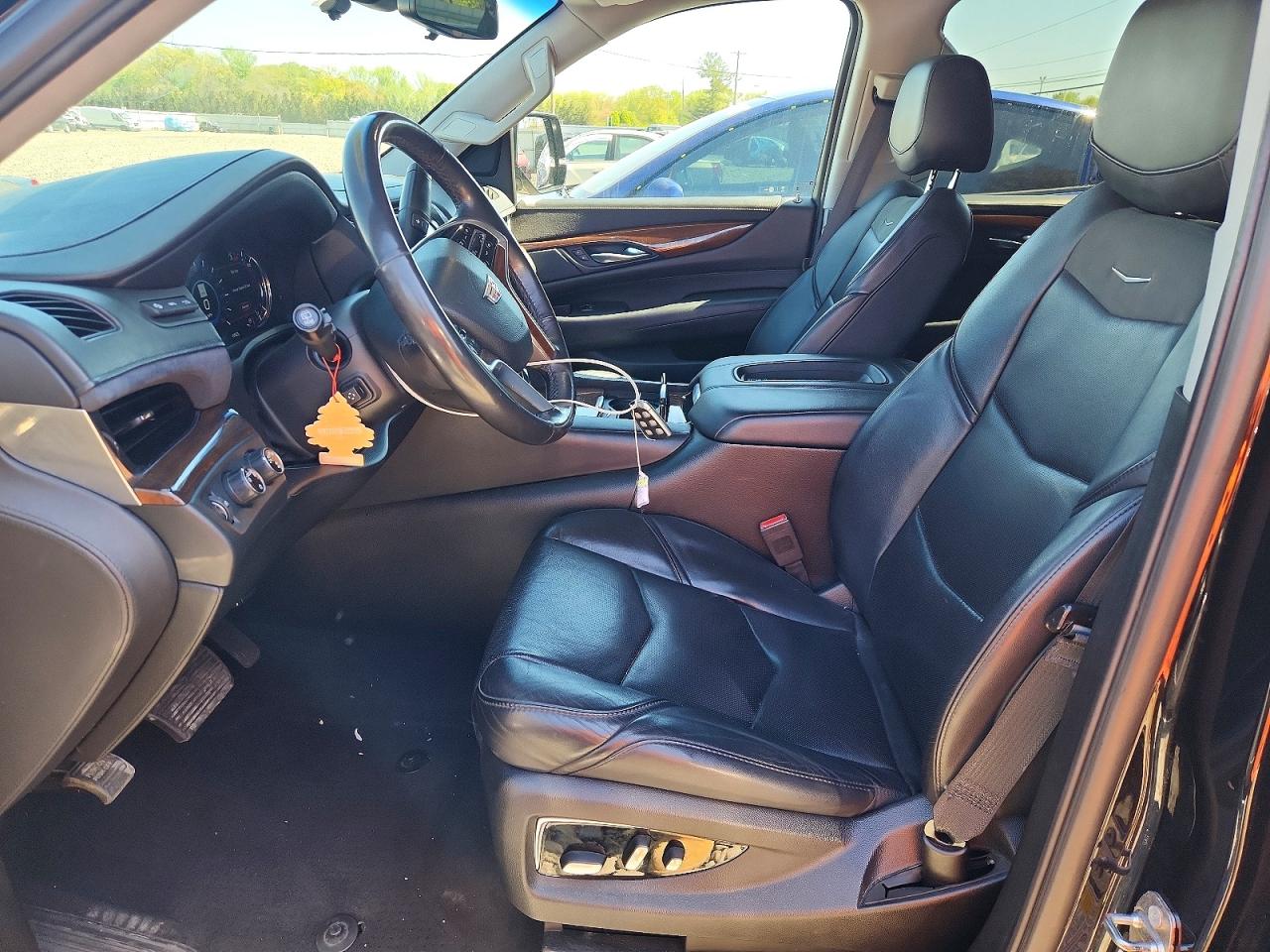 2018 CADILLAC ESCALADE