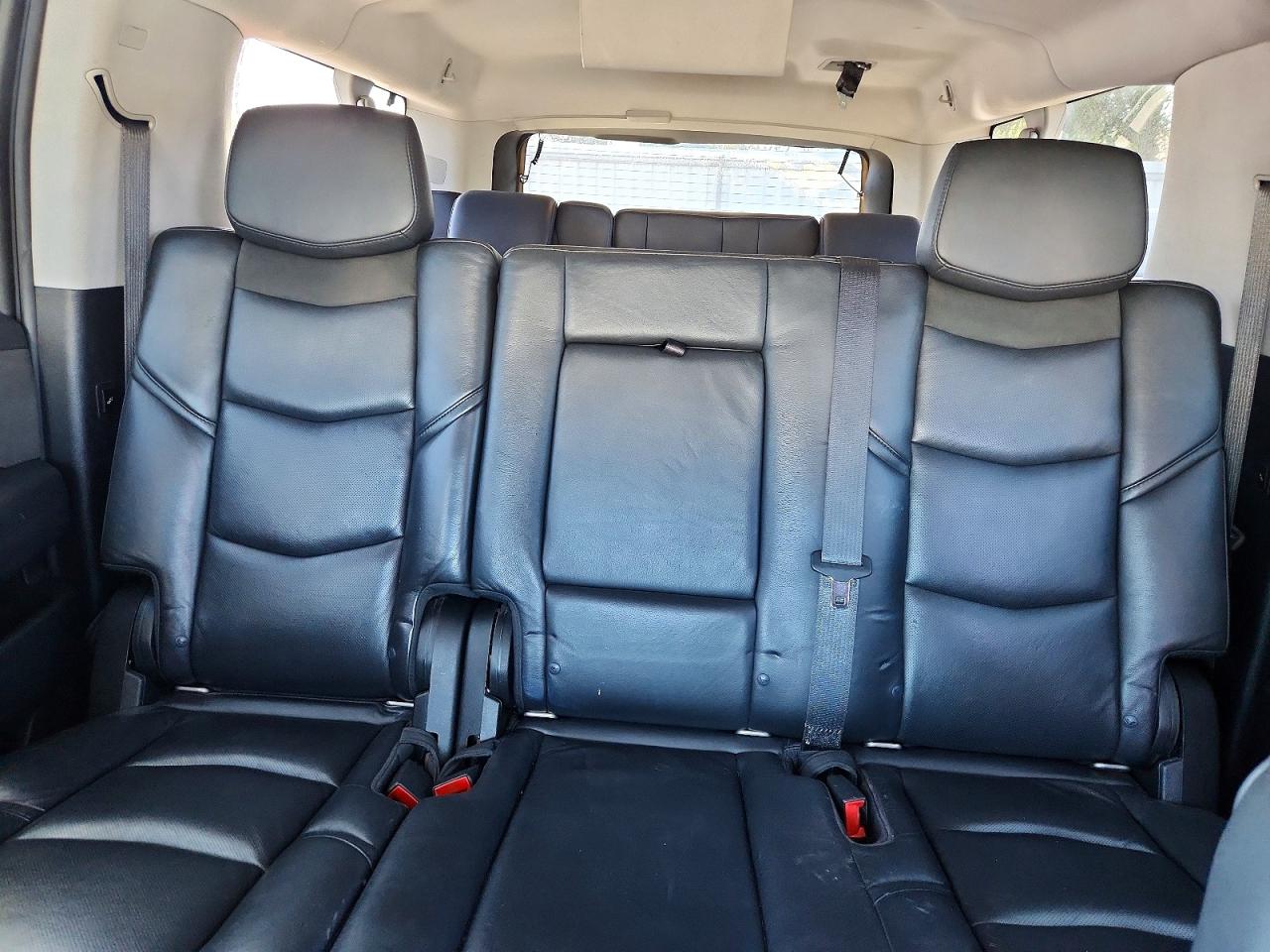 2018 CADILLAC ESCALADE