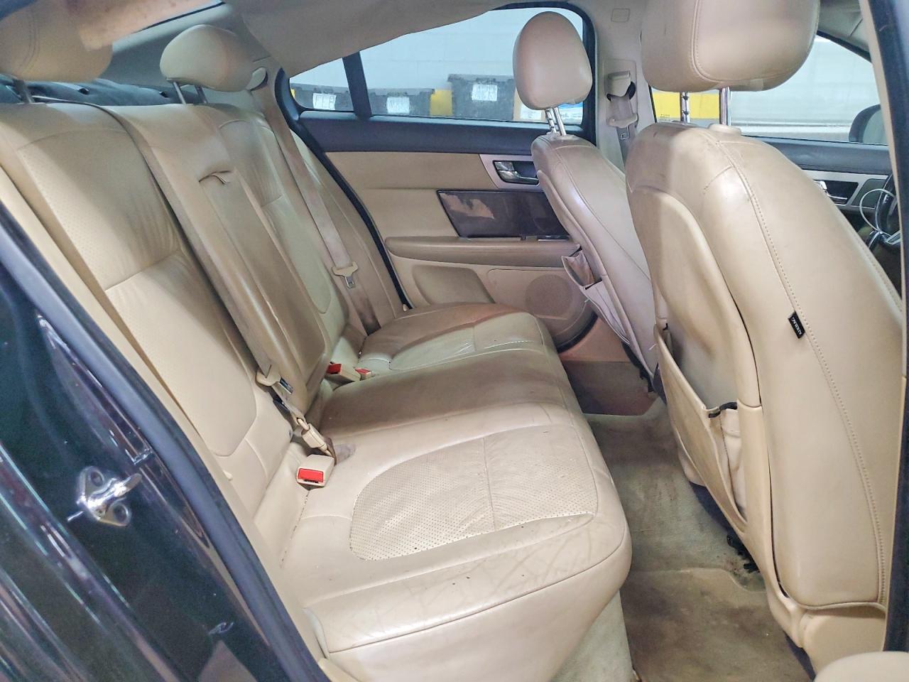 2009 JAGUAR XF