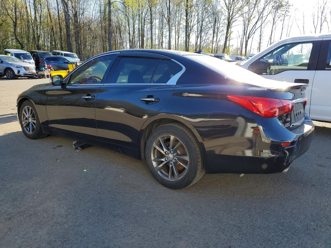 2015 INFINITI Q50