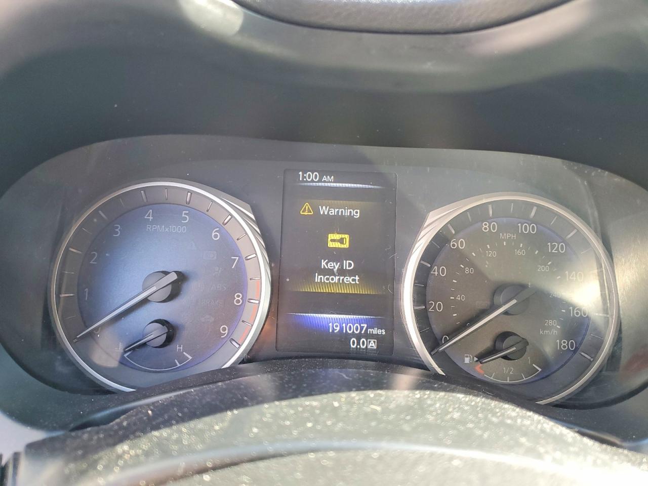 2015 INFINITI Q50