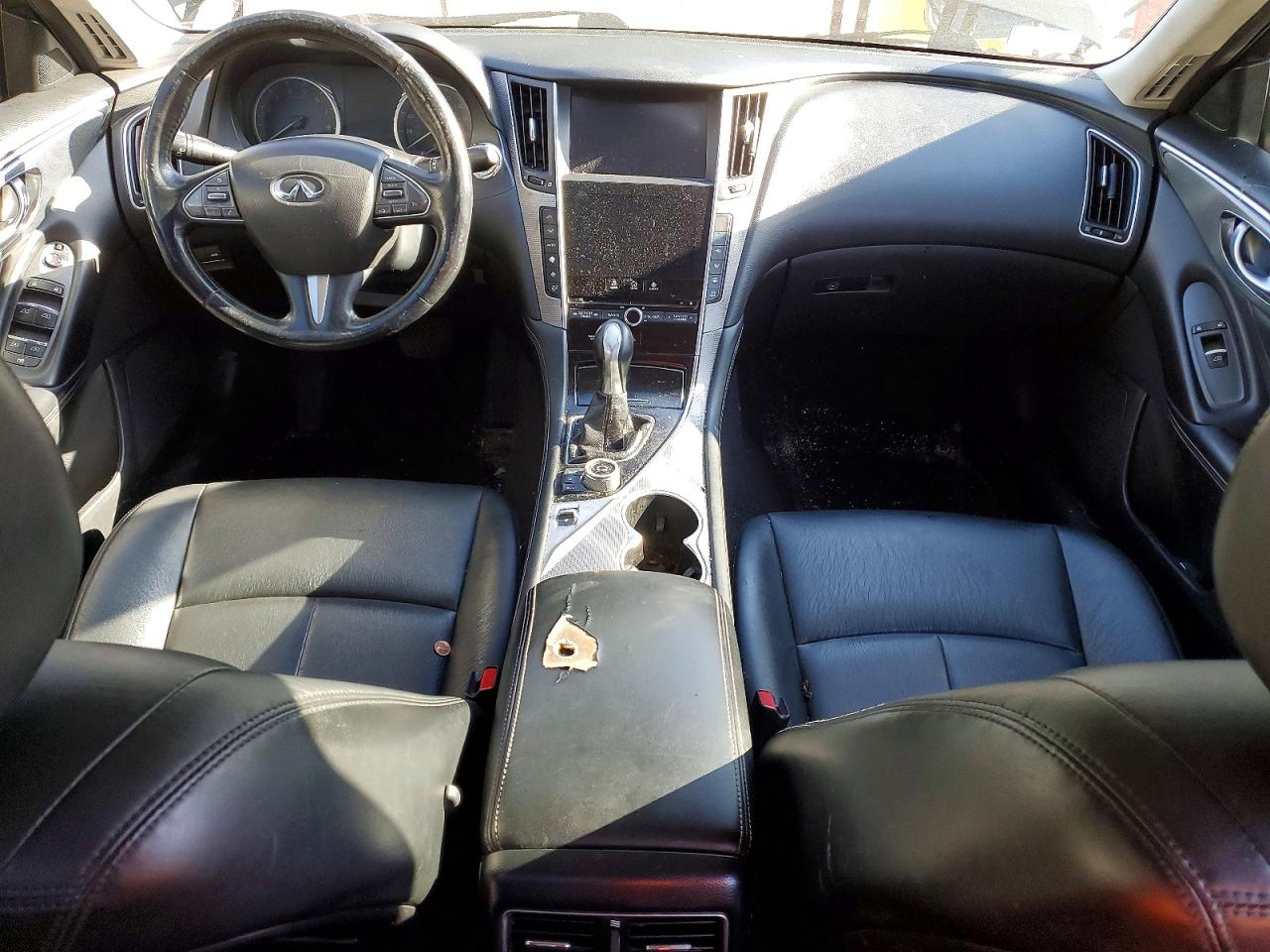 2015 INFINITI Q50