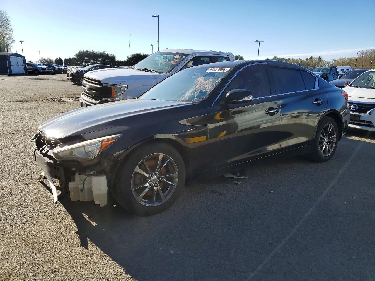 2015 INFINITI Q50