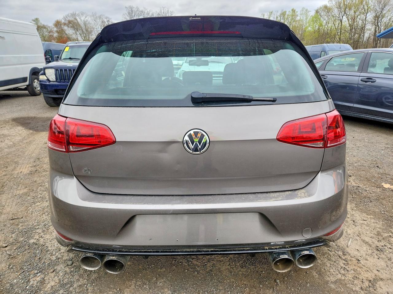 2016 VOLKSWAGEN GOLF