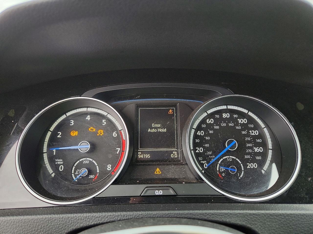 2016 VOLKSWAGEN GOLF