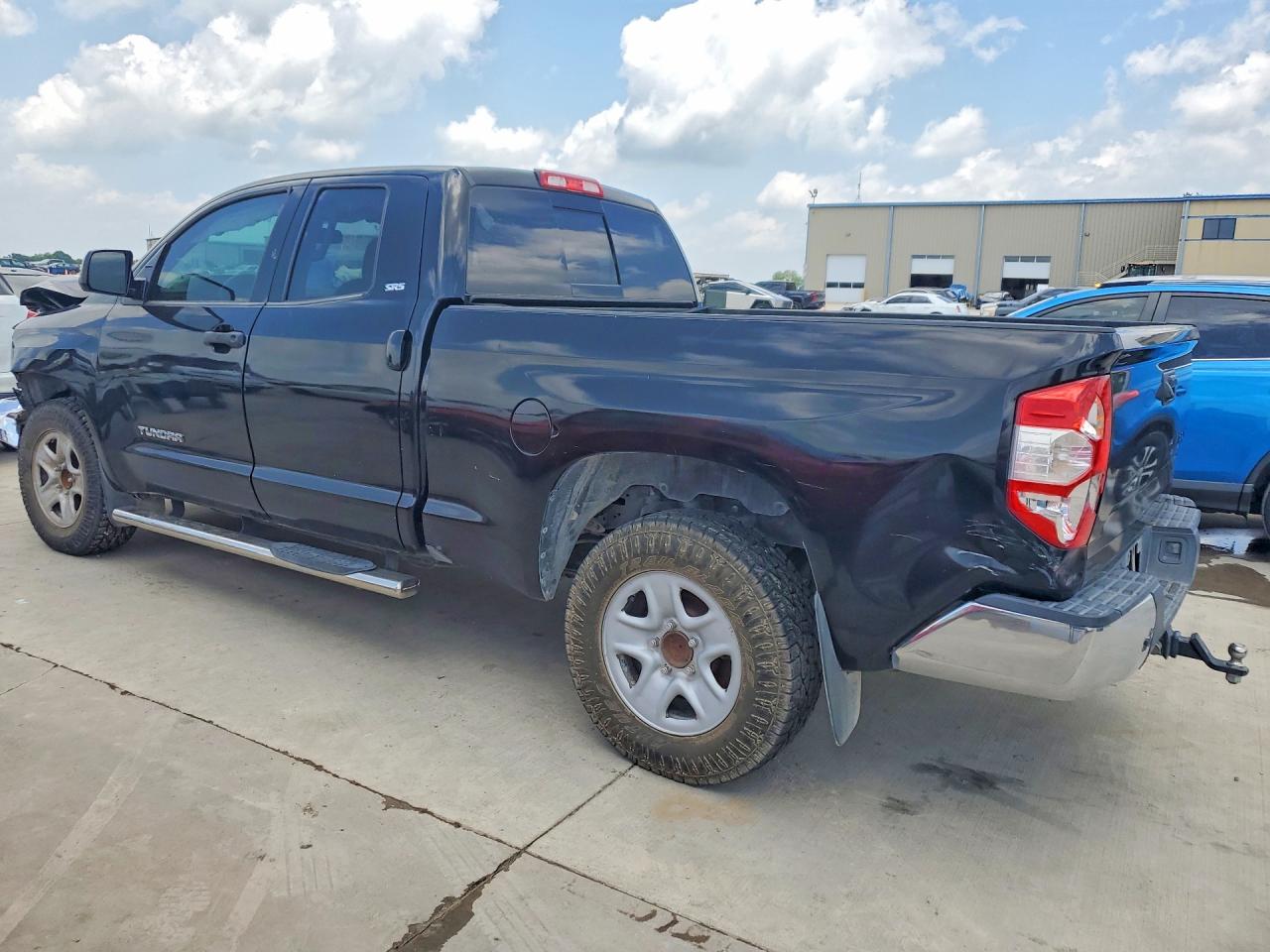 2016 TOYOTA TUNDRA