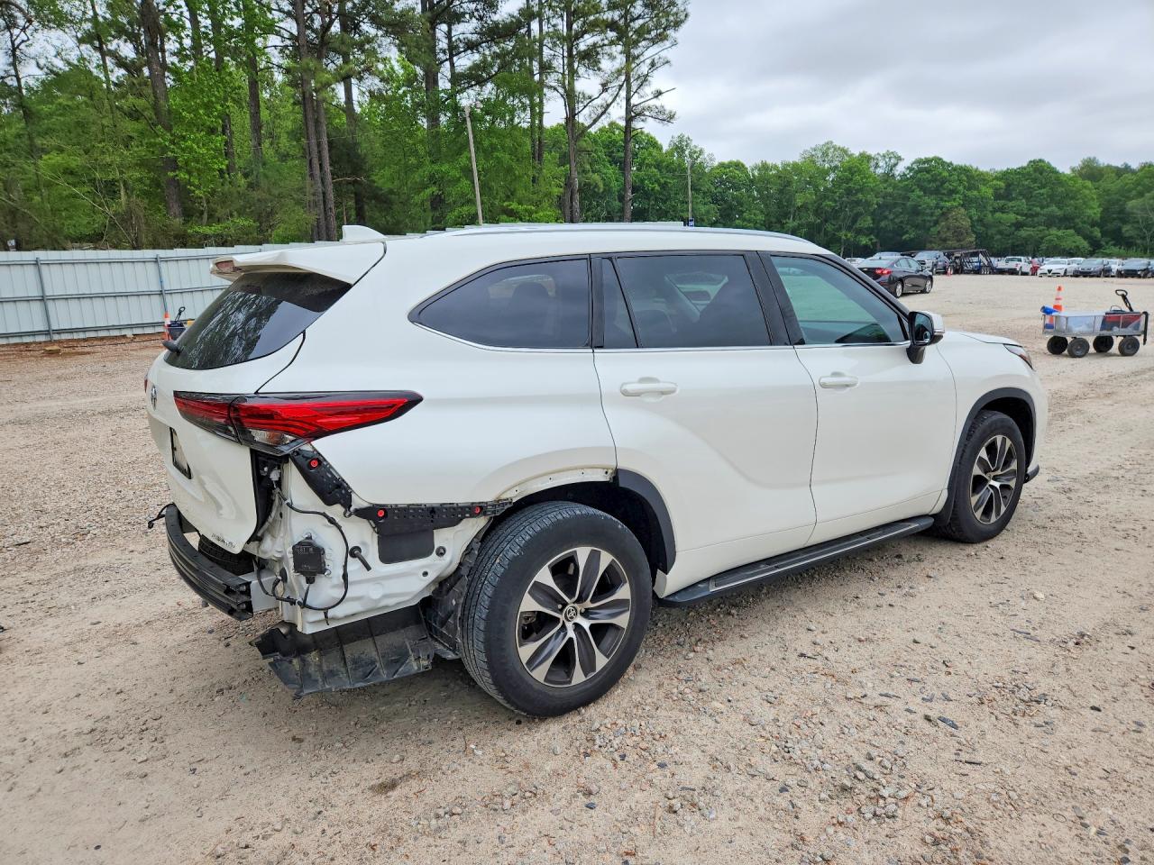 2020 TOYOTA HIGHLANDER