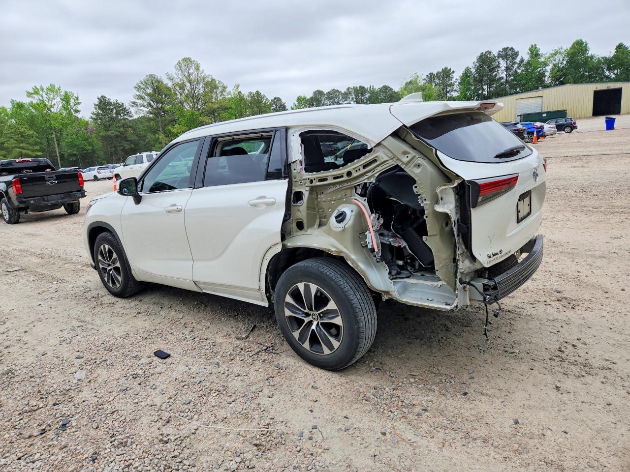 2020 TOYOTA HIGHLANDER