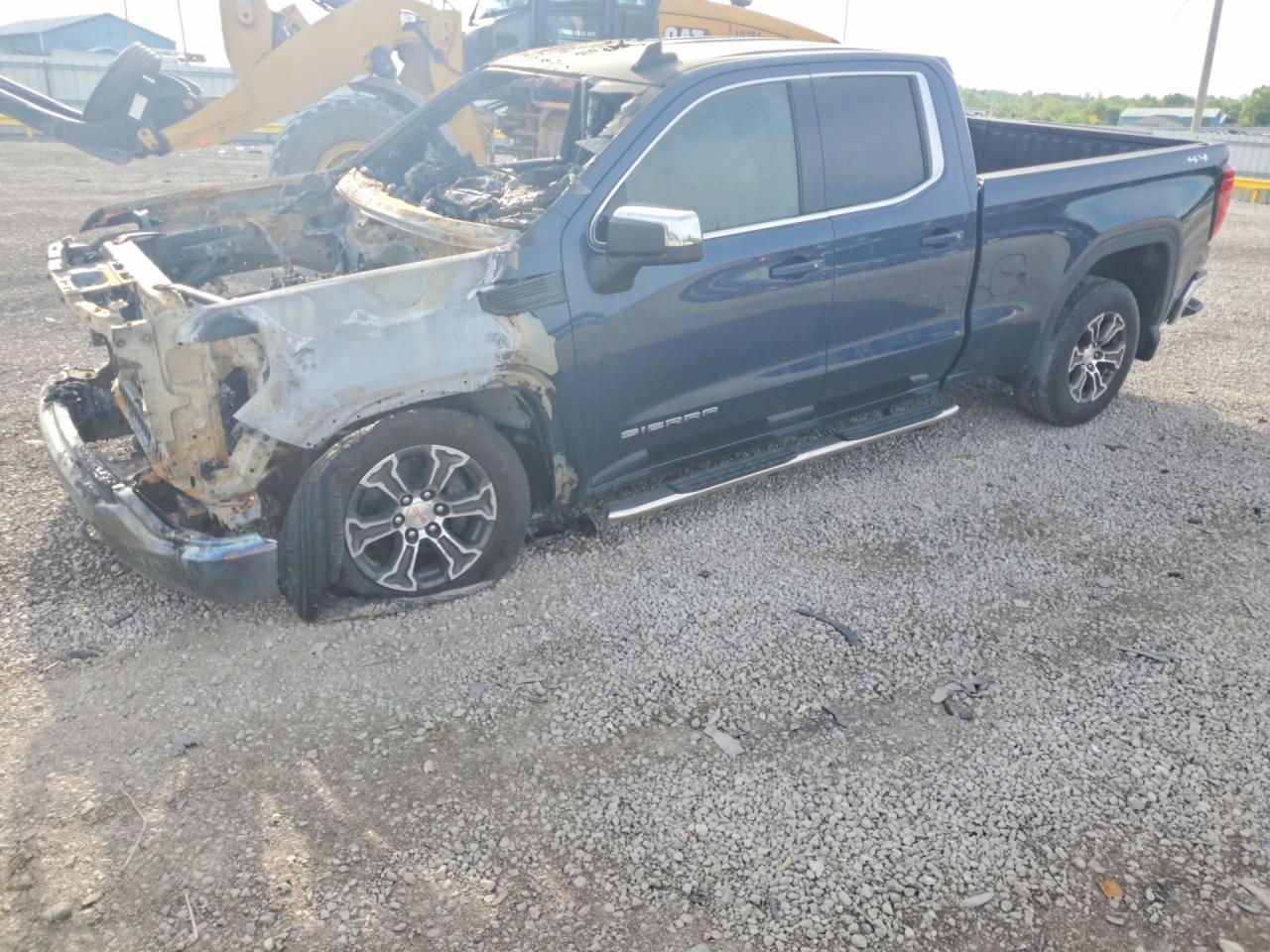 2022 GMC SIERRA