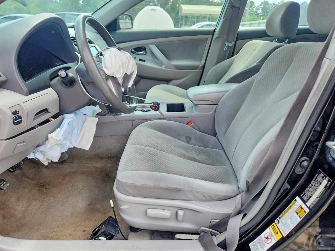 2009 TOYOTA CAMRY