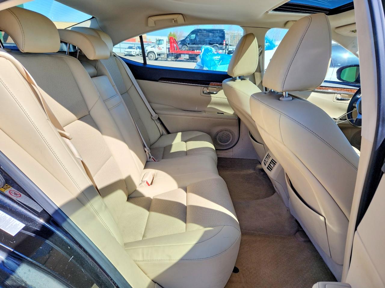 2015 LEXUS ES300