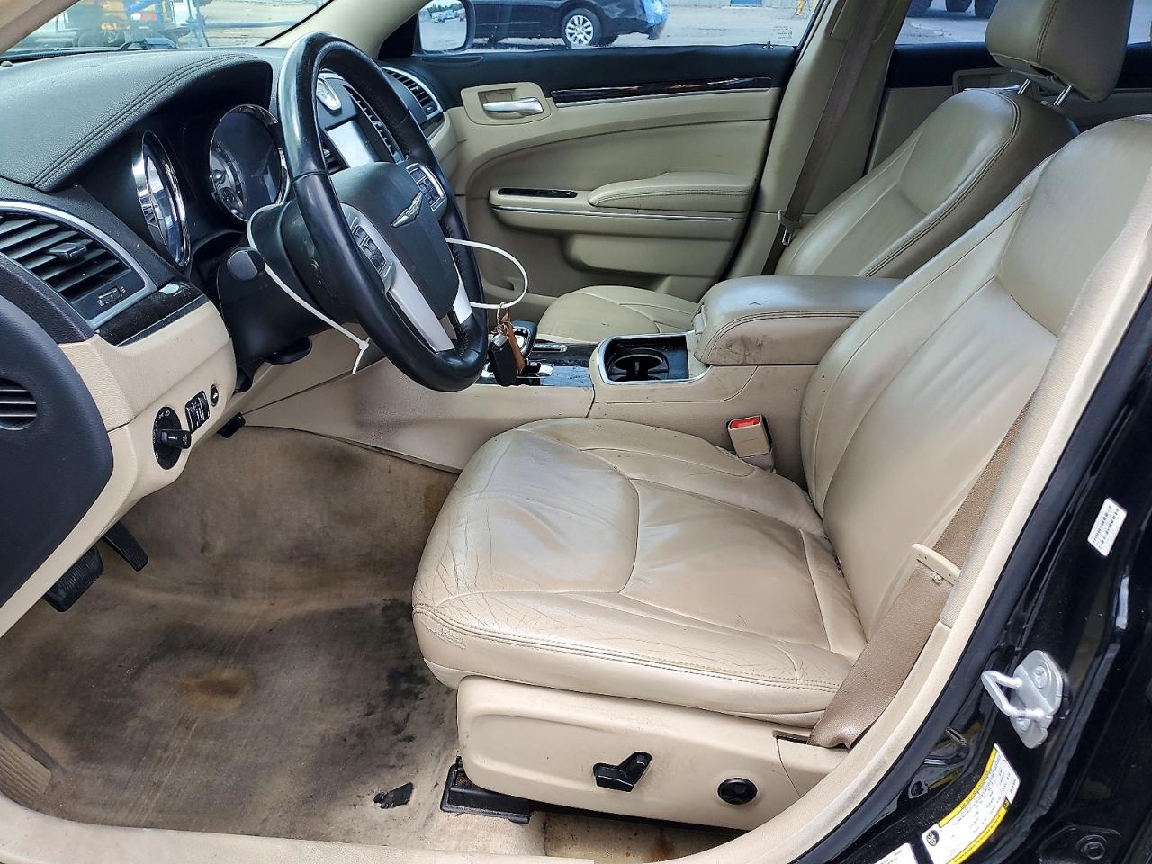 2014 CHRYSLER 300