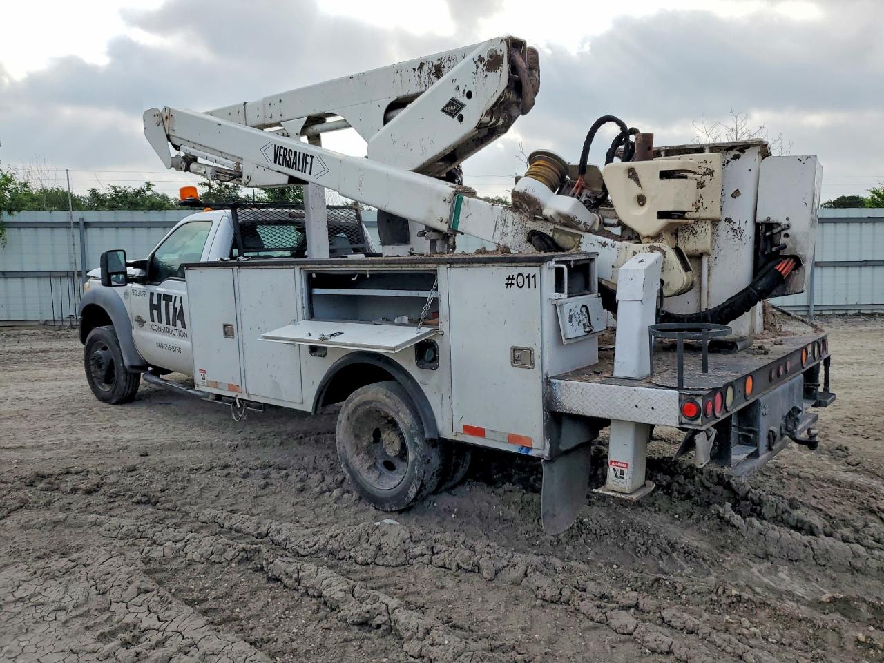 2012 FORD F550