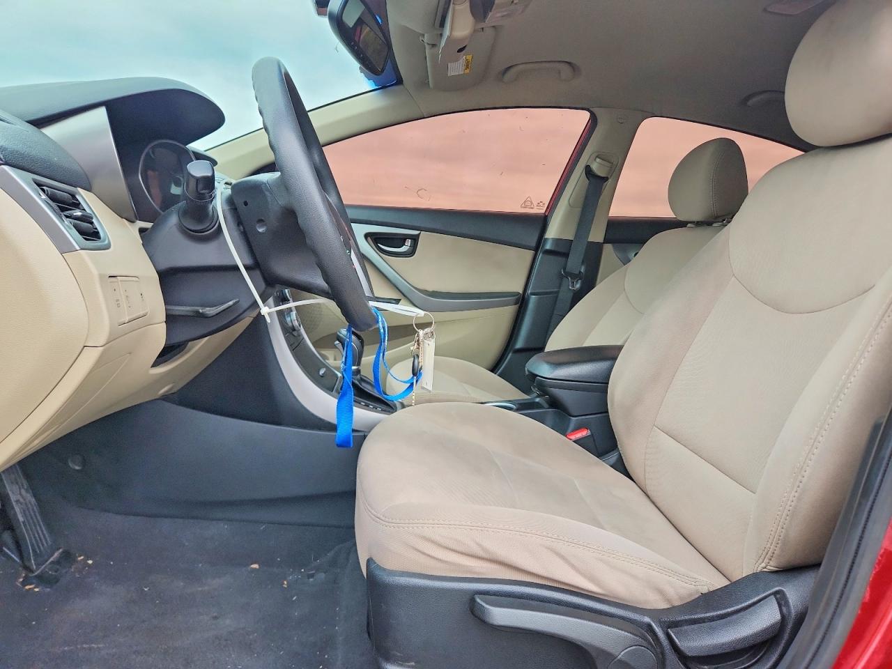 2016 HYUNDAI ELANTRA