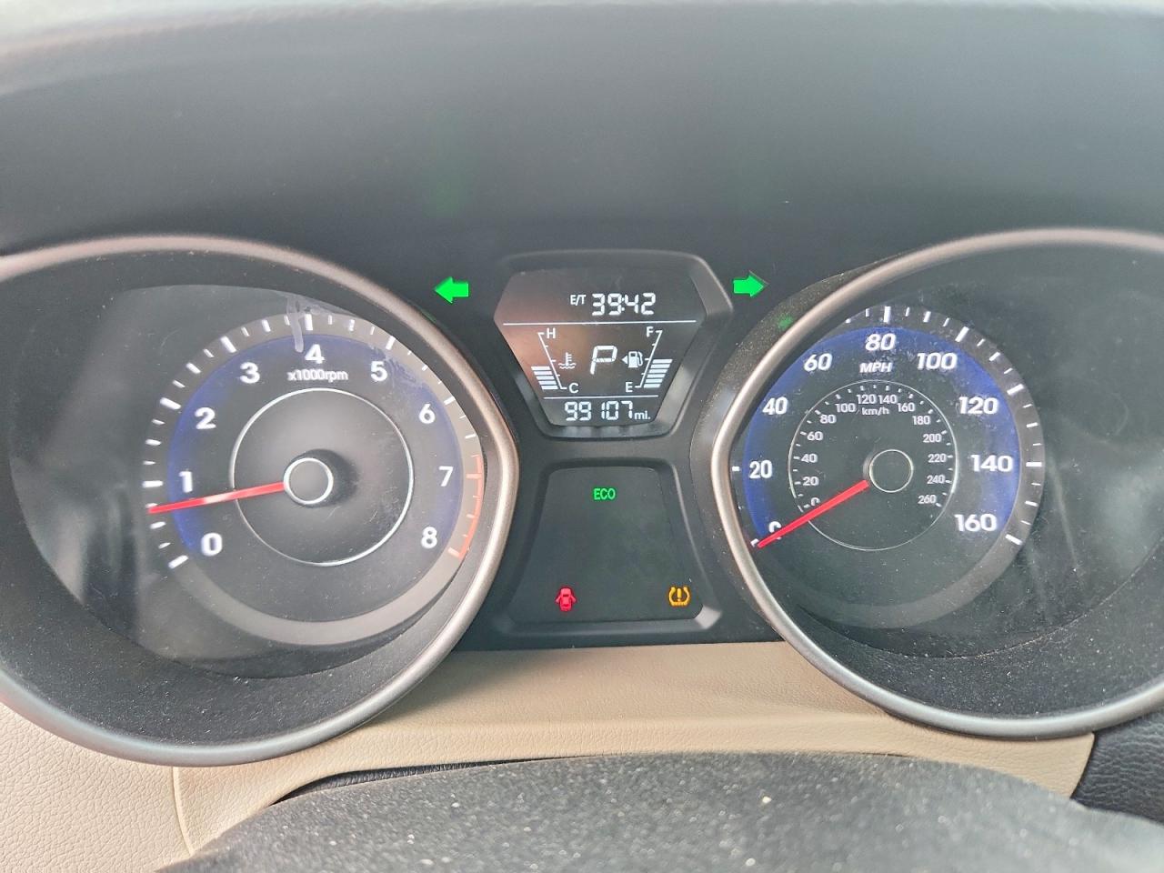 2016 HYUNDAI ELANTRA