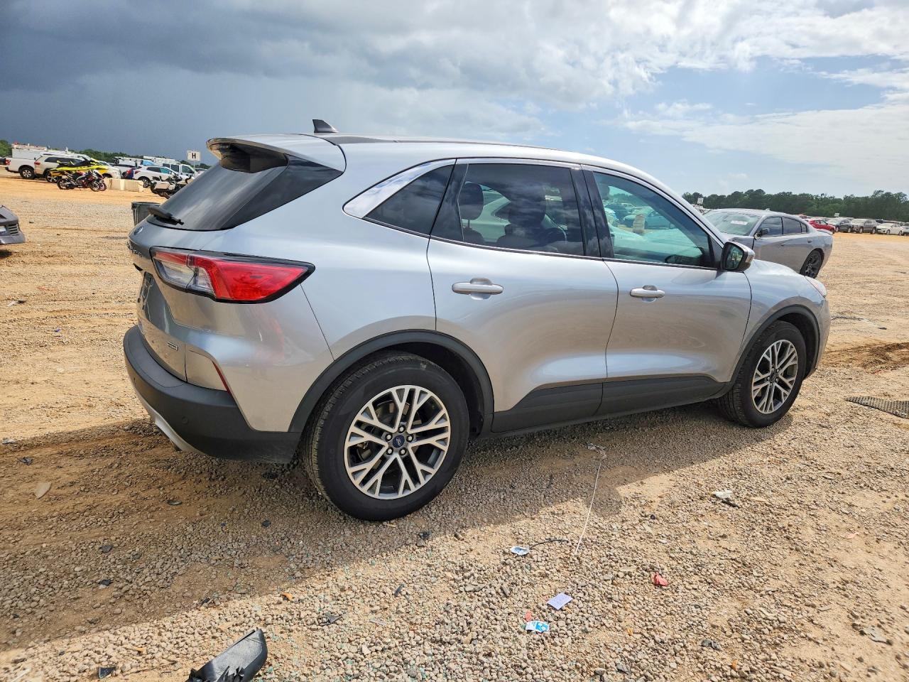2022 FORD ESCAPE