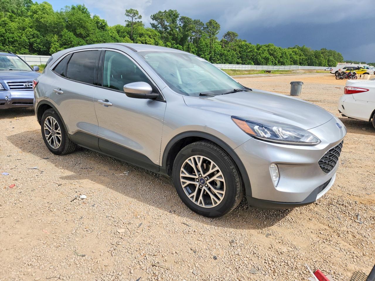 2022 FORD ESCAPE