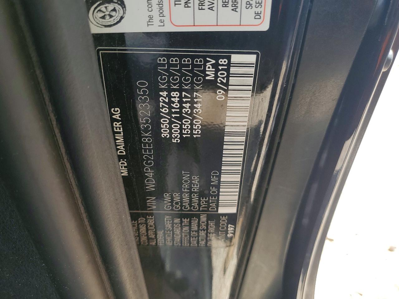 2019 MERCEDES-BENZ METRIS