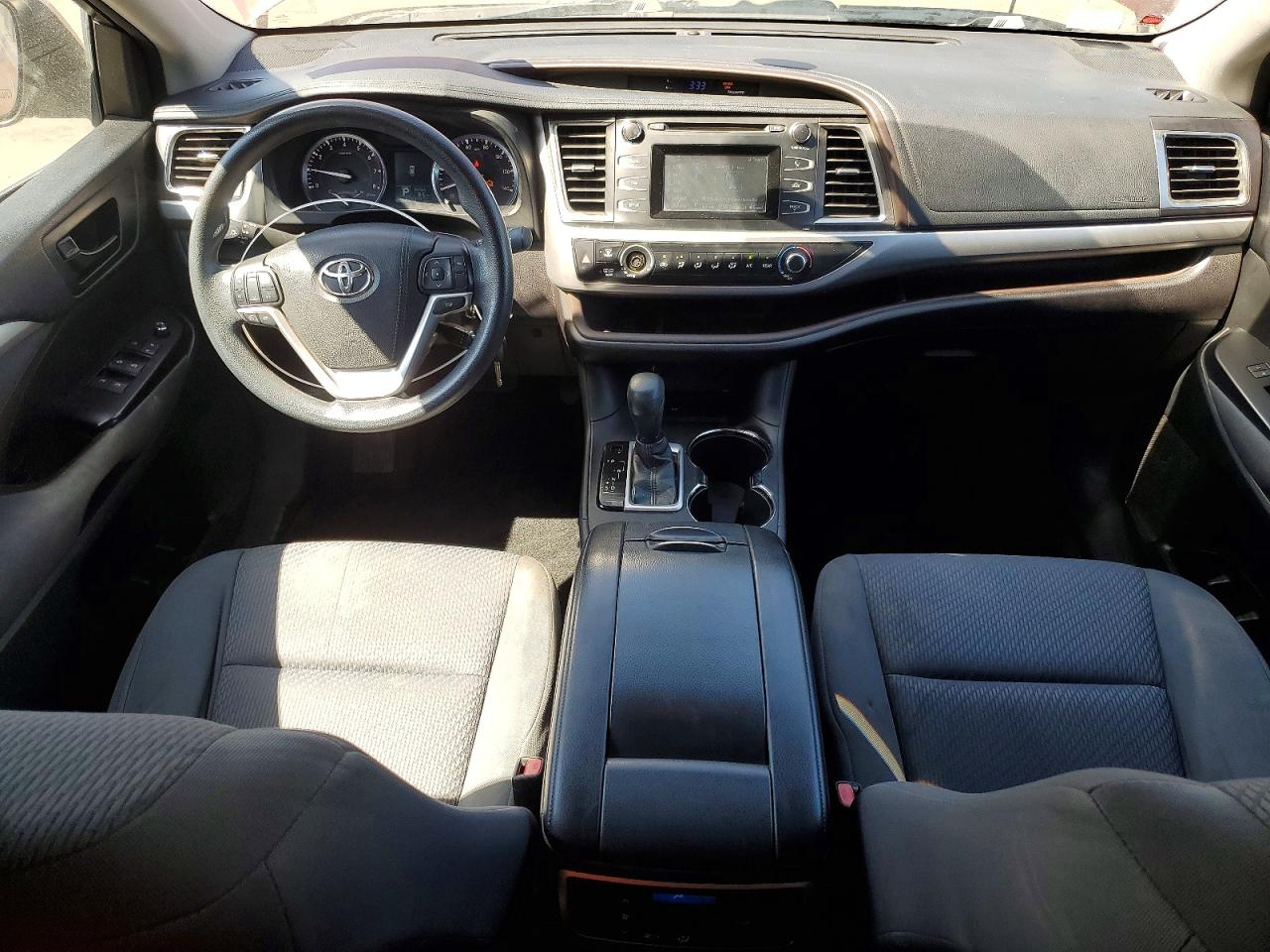 2016 TOYOTA HIGHLANDER