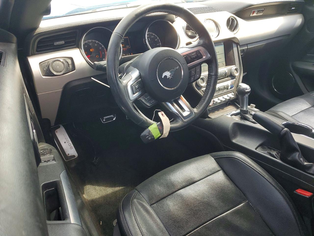 2017 FORD MUSTANG