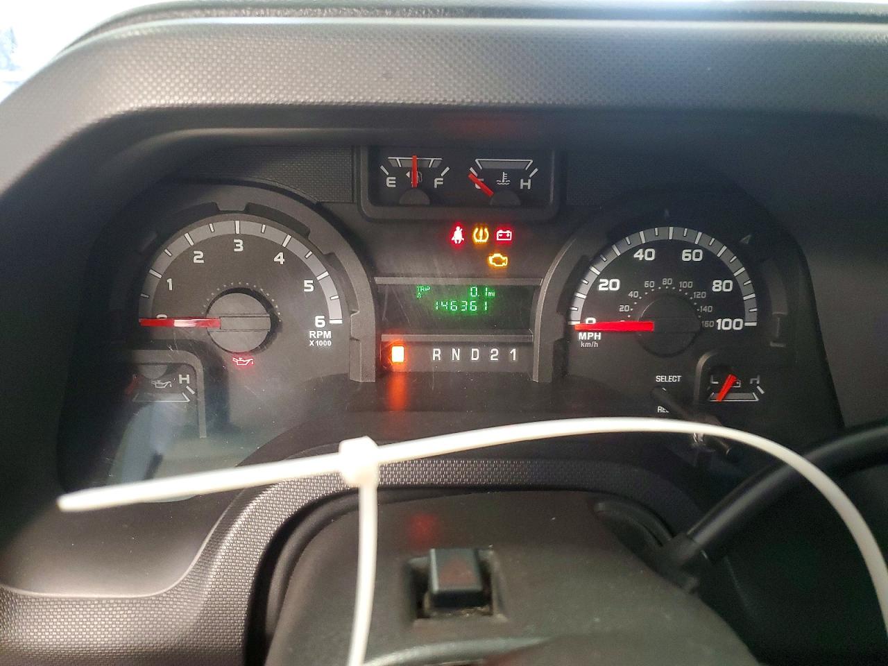 2011 FORD ECONOLINE
