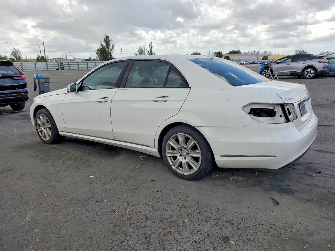 2014 MERCEDES-BENZ E-CLASS
