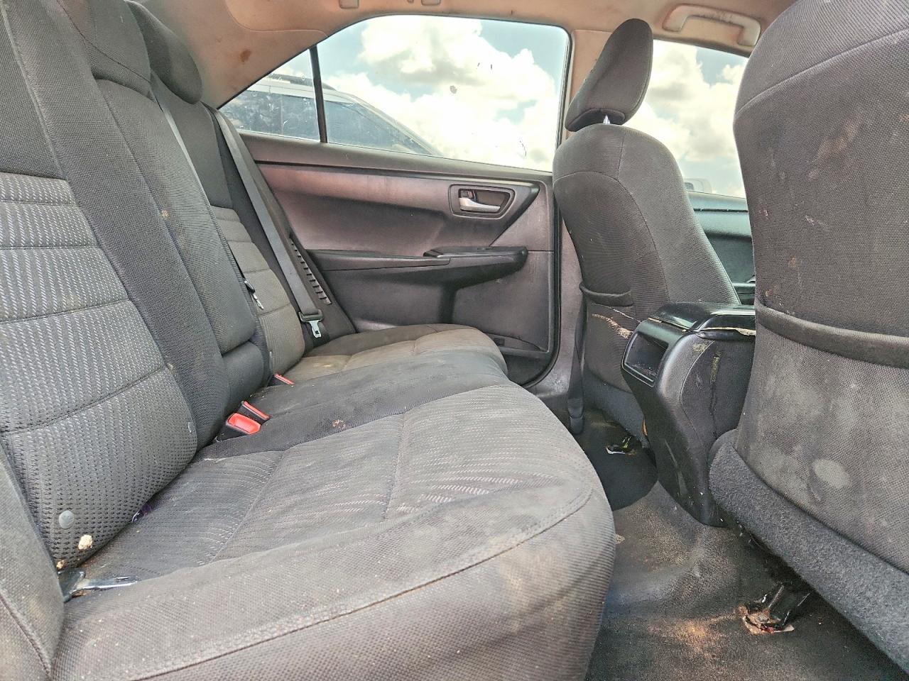 2016 TOYOTA CAMRY SOLA