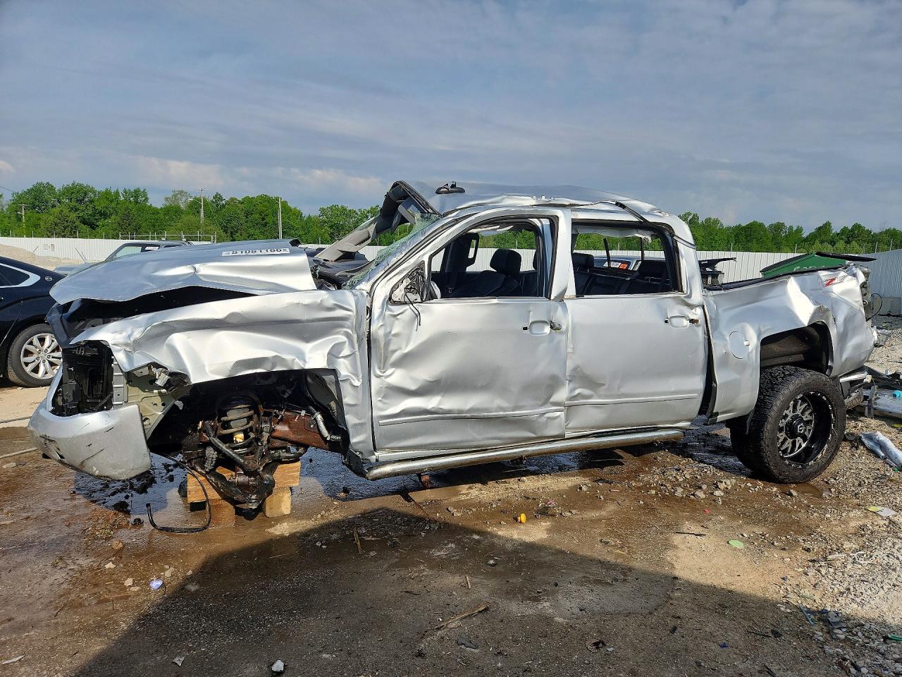 2017 CHEVROLET SILVERADO