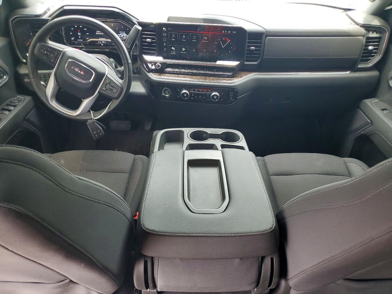 2024 GMC SIERRA