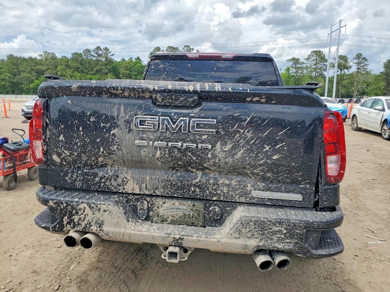 2024 GMC SIERRA
