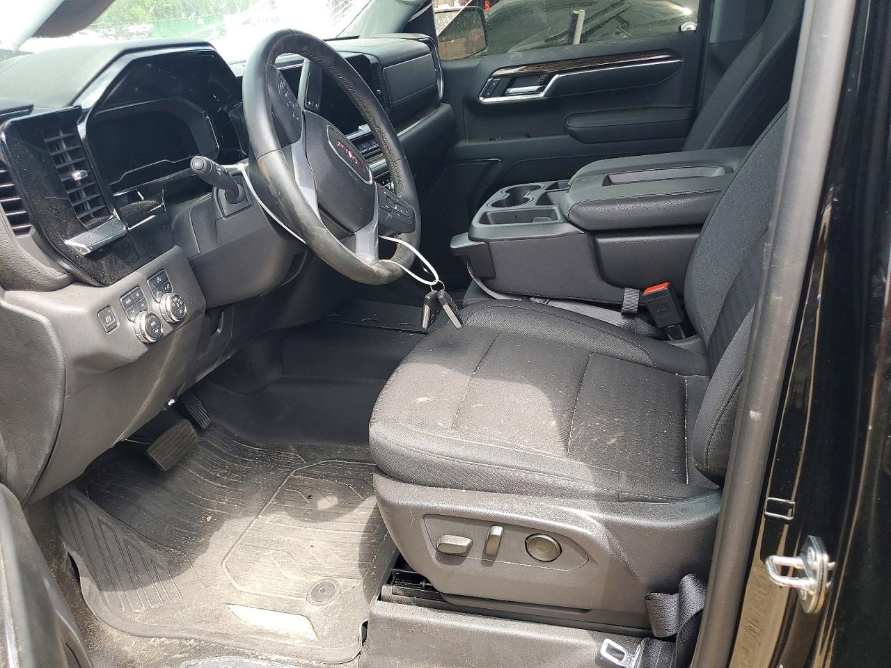 2024 GMC SIERRA