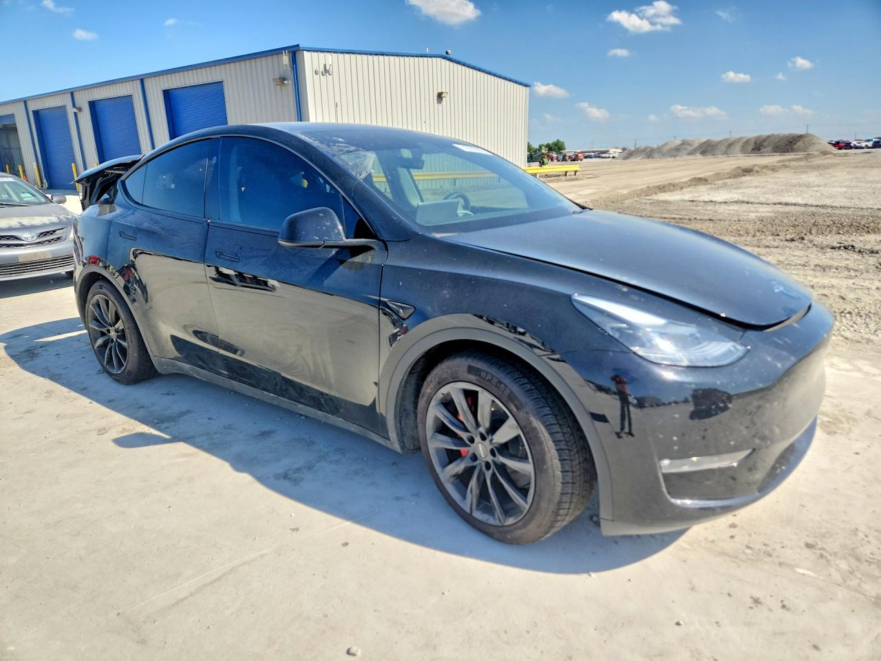 2024 TESLA MODEL Y