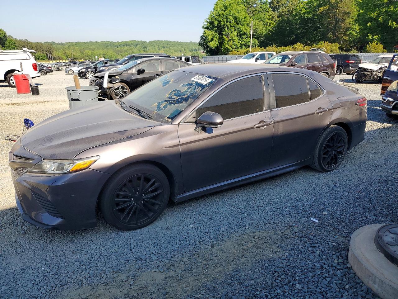 2018 TOYOTA CAMRY