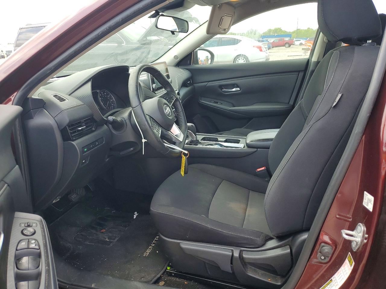 2023 NISSAN SENTRA