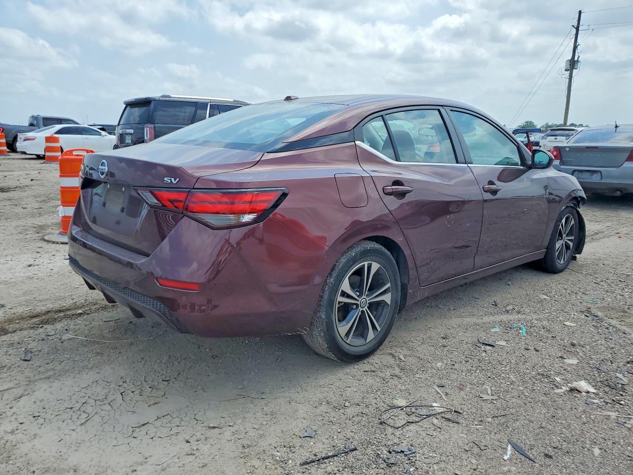 2023 NISSAN SENTRA